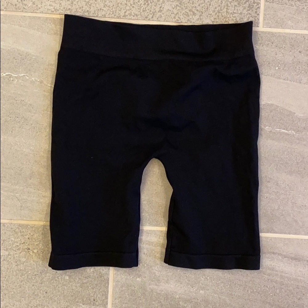 New- free people biker shorts black